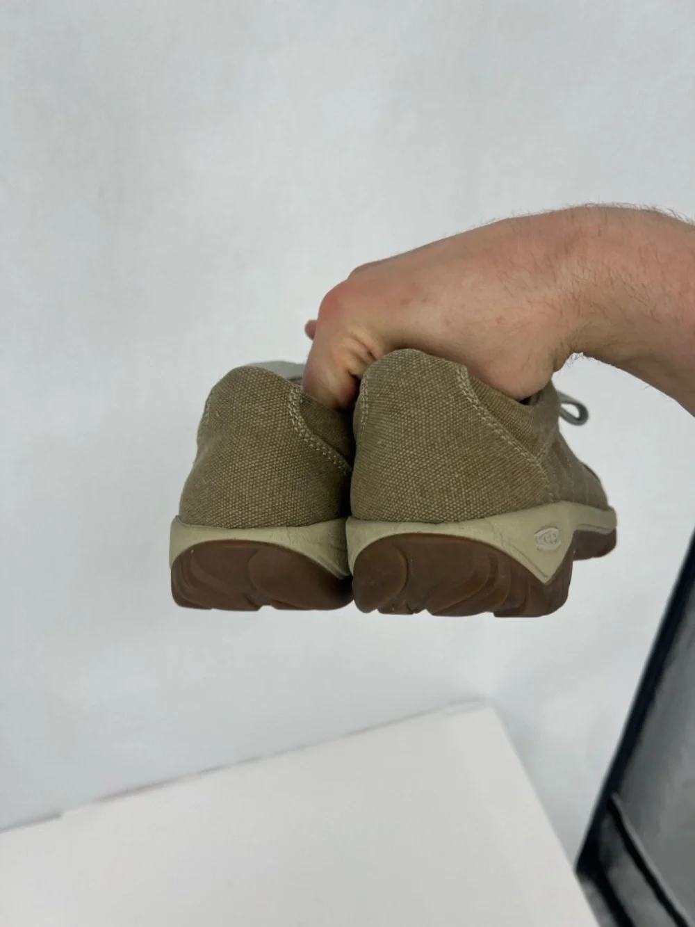 KEEN Presidio Canvas Casual Shoes - like new - Picture 8 of 13
